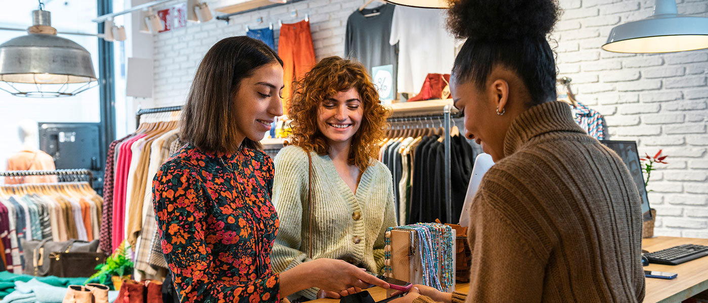 Cash Collection Services: Cash in Transit & Money Processing - Brink's ...